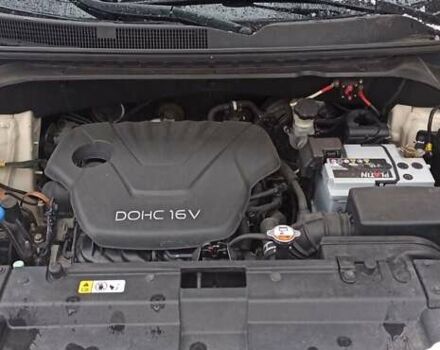 Бежевый Киа Soul, объемом двигателя 1.6 л и пробегом 144 тыс. км за 11000 $, фото 10 на Automoto.ua