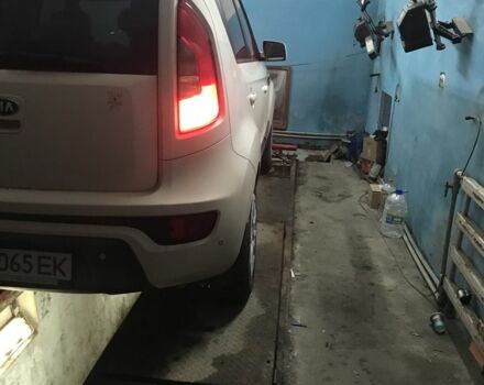 Бежевый Киа Soul, объемом двигателя 1.6 л и пробегом 198 тыс. км за 9500 $, фото 4 на Automoto.ua