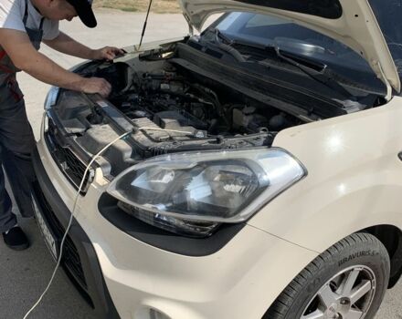 Бежевый Киа Soul, объемом двигателя 1.6 л и пробегом 198 тыс. км за 9500 $, фото 13 на Automoto.ua