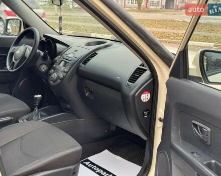 Бежевый Киа Soul, объемом двигателя 1.6 л и пробегом 289 тыс. км за 6690 $, фото 13 на Automoto.ua