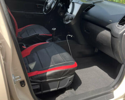 Бежевый Киа Soul, объемом двигателя 1.6 л и пробегом 190 тыс. км за 7400 $, фото 8 на Automoto.ua