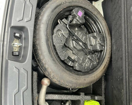 Бежевий Кіа Soul, об'ємом двигуна 0 л та пробігом 230 тис. км за 5700 $, фото 13 на Automoto.ua