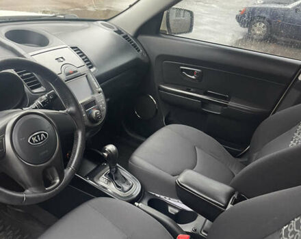 Бежевый Киа Soul, объемом двигателя 1.59 л и пробегом 180 тыс. км за 6700 $, фото 4 на Automoto.ua