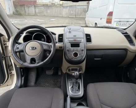 Бежевый Киа Soul, объемом двигателя 1.6 л и пробегом 160 тыс. км за 8000 $, фото 6 на Automoto.ua