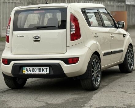 Бежевый Киа Soul, объемом двигателя 1.6 л и пробегом 160 тыс. км за 8000 $, фото 3 на Automoto.ua