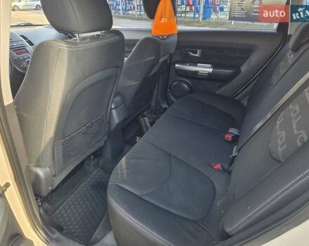 Бежевый Киа Soul, объемом двигателя 1.6 л и пробегом 115 тыс. км за 10500 $, фото 22 на Automoto.ua