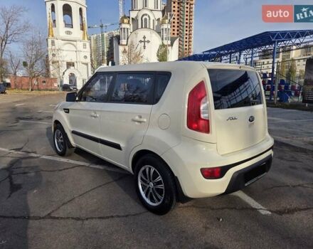 Бежевый Киа Soul, объемом двигателя 1.6 л и пробегом 115 тыс. км за 10500 $, фото 4 на Automoto.ua