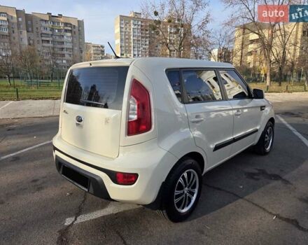 Бежевый Киа Soul, объемом двигателя 1.6 л и пробегом 115 тыс. км за 10500 $, фото 6 на Automoto.ua