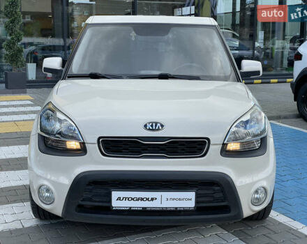 Бежевий Кіа Soul, об'ємом двигуна 1.58 л та пробігом 141 тис. км за 8900 $, фото 2 на Automoto.ua