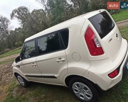 Бежевый Киа Soul, объемом двигателя 1.6 л и пробегом 117 тыс. км за 7000 $, фото 6 на Automoto.ua