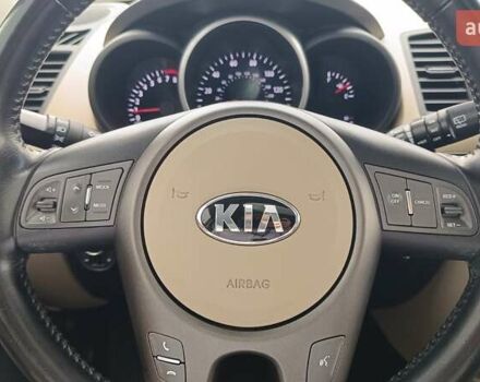 Бежевый Киа Soul, объемом двигателя 2 л и пробегом 101 тыс. км за 9350 $, фото 12 на Automoto.ua