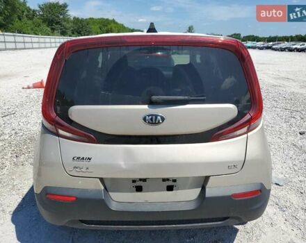 Бежевый Киа Soul, объемом двигателя 2 л и пробегом 143 тыс. км за 2700 $, фото 5 на Automoto.ua