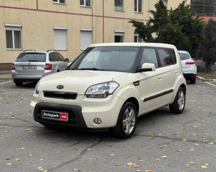 Бежевый Киа Soul, объемом двигателя 1.6 л и пробегом 289 тыс. км за 6690 $, фото 1 на Automoto.ua