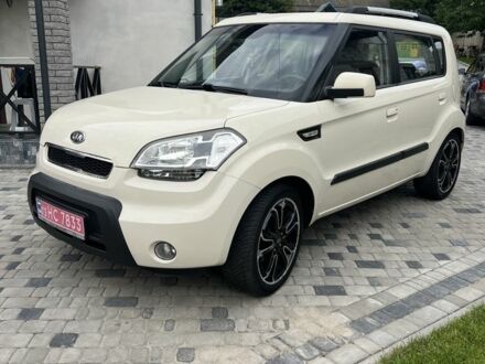 Бежевый Киа Soul, объемом двигателя 1.6 л и пробегом 230 тыс. км за 5700 $, фото 1 на Automoto.ua