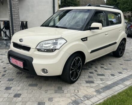 Бежевый Киа Soul, объемом двигателя 1.6 л и пробегом 230 тыс. км за 5700 $, фото 1 на Automoto.ua