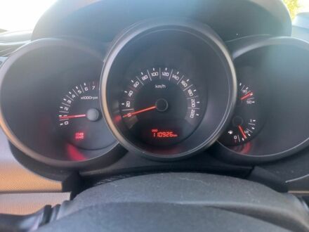 Киа Soul 2011 в Одессе на Automoto.ua Бежевый Киа Soul, объемом двигателя 1.6 л и пробегом 111 тыс. км за 7100 $, фото 1 на Automoto.ua