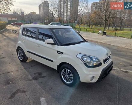 Бежевый Киа Soul, объемом двигателя 1.6 л и пробегом 115 тыс. км за 10500 $, фото 1 на Automoto.ua