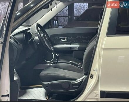 Бежевый Киа Soul, объемом двигателя 1.58 л и пробегом 142 тыс. км за 7700 $, фото 1 на Automoto.ua