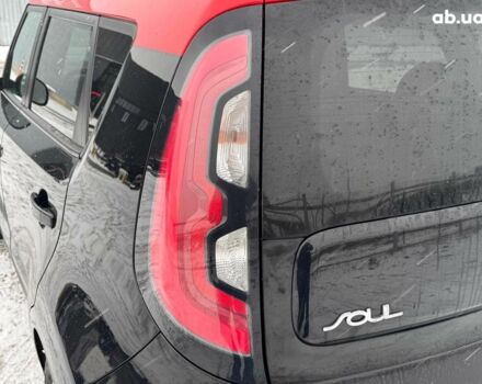 Черный Киа Soul, объемом двигателя 4.2 л и пробегом 122 тыс. км за 10490 $, фото 9 на Automoto.ua