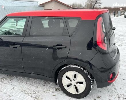 Черный Киа Soul, объемом двигателя 4.2 л и пробегом 122 тыс. км за 10490 $, фото 31 на Automoto.ua