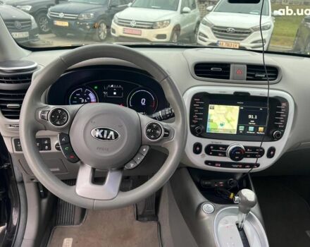 Черный Киа Soul, объемом двигателя 0 л и пробегом 100 тыс. км за 9790 $, фото 21 на Automoto.ua