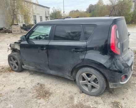 Чорний Кіа Soul, об'ємом двигуна 0 л та пробігом 100 тис. км за 3500 $, фото 3 на Automoto.ua