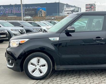 Черный Киа Soul, объемом двигателя 0 л и пробегом 100 тыс. км за 9790 $, фото 3 на Automoto.ua
