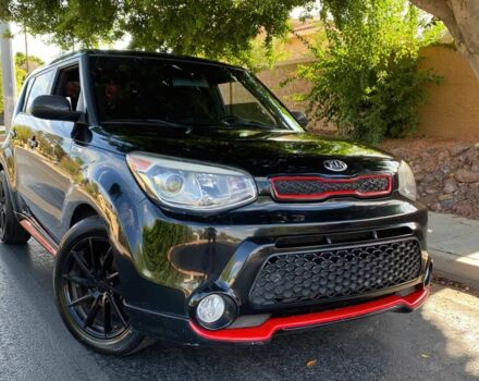 Черный Киа Soul, объемом двигателя 2 л и пробегом 74 тыс. км за 3500 $, фото 2 на Automoto.ua
