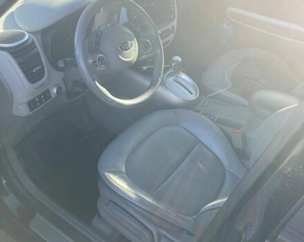 Чорний Кіа Soul, об'ємом двигуна 0 л та пробігом 175 тис. км за 6000 $, фото 4 на Automoto.ua