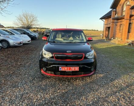 Черный Киа Soul, объемом двигателя 0 л и пробегом 134 тыс. км за 5600 $, фото 1 на Automoto.ua
