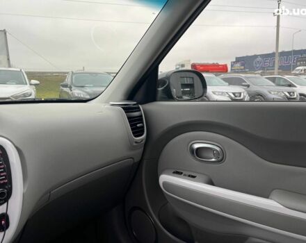 Черный Киа Soul, объемом двигателя 0 л и пробегом 100 тыс. км за 9790 $, фото 31 на Automoto.ua