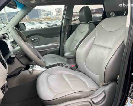 Черный Киа Soul, объемом двигателя 0 л и пробегом 100 тыс. км за 9790 $, фото 18 на Automoto.ua