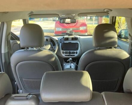 Чорний Кіа Soul, об'ємом двигуна 0 л та пробігом 175 тис. км за 6000 $, фото 8 на Automoto.ua