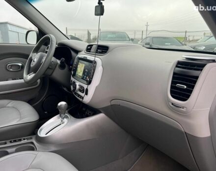 Черный Киа Soul, объемом двигателя 0 л и пробегом 100 тыс. км за 9790 $, фото 39 на Automoto.ua