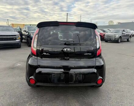 Черный Киа Soul, объемом двигателя 2 л и пробегом 75 тыс. км за 5300 $, фото 4 на Automoto.ua