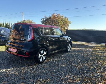 Черный Киа Soul, объемом двигателя 0 л и пробегом 134 тыс. км за 5600 $, фото 4 на Automoto.ua
