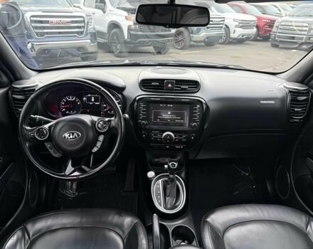 Черный Киа Soul, объемом двигателя 2 л и пробегом 75 тыс. км за 5300 $, фото 8 на Automoto.ua