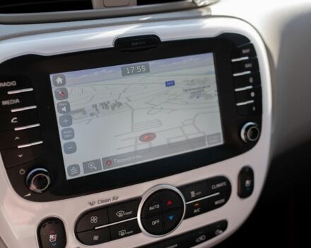 Черный Киа Soul, объемом двигателя 0 л и пробегом 101 тыс. км за 9100 $, фото 5 на Automoto.ua