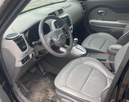 Чорний Кіа Soul, об'ємом двигуна 0 л та пробігом 100 тис. км за 3500 $, фото 5 на Automoto.ua