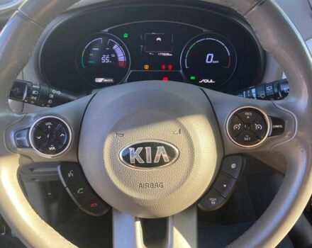 Чорний Кіа Soul, об'ємом двигуна 0 л та пробігом 175 тис. км за 6000 $, фото 12 на Automoto.ua