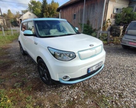 Черный Киа Soul, объемом двигателя 0 л и пробегом 122 тыс. км за 5600 $, фото 1 на Automoto.ua