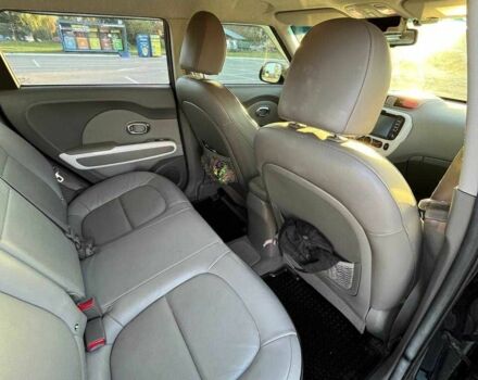 Черный Киа Soul, объемом двигателя 0 л и пробегом 200 тыс. км за 5500 $, фото 16 на Automoto.ua