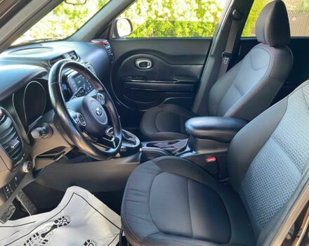 Черный Киа Soul, объемом двигателя 2 л и пробегом 74 тыс. км за 3500 $, фото 8 на Automoto.ua