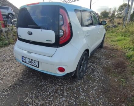 Черный Киа Soul, объемом двигателя 0 л и пробегом 122 тыс. км за 5600 $, фото 2 на Automoto.ua