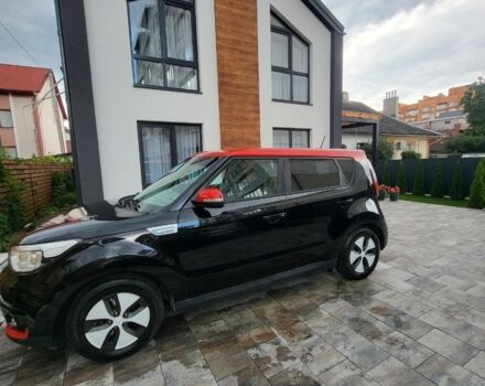 Черный Киа Soul, объемом двигателя 0 л и пробегом 79 тыс. км за 7200 $, фото 2 на Automoto.ua