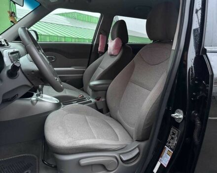 Черный Киа Soul, объемом двигателя 0 л и пробегом 100 тыс. км за 8790 $, фото 8 на Automoto.ua
