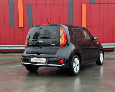 Черный Киа Soul, объемом двигателя 0 л и пробегом 100 тыс. км за 8790 $, фото 7 на Automoto.ua