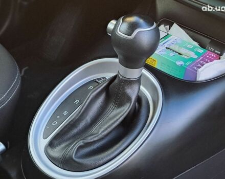 Черный Киа Soul, объемом двигателя 1.6 л и пробегом 112 тыс. км за 15990 $, фото 7 на Automoto.ua