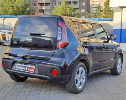 Черный Киа Soul, объемом двигателя 1.6 л и пробегом 112 тыс. км за 15990 $, фото 14 на Automoto.ua