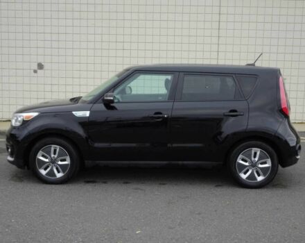 Черный Киа Soul, объемом двигателя 0 л и пробегом 54 тыс. км за 7600 $, фото 2 на Automoto.ua